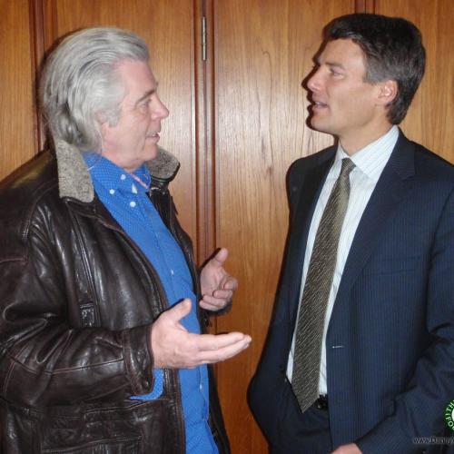  | Danny with Vancouver mayor Gregor Robertson during a mentorship event for youth of our program. | Danny Virtue 